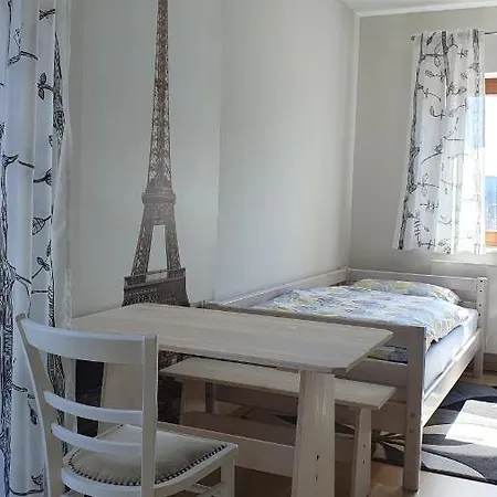 Casa de hóspedes Gaestezimmer Weinberg 3*